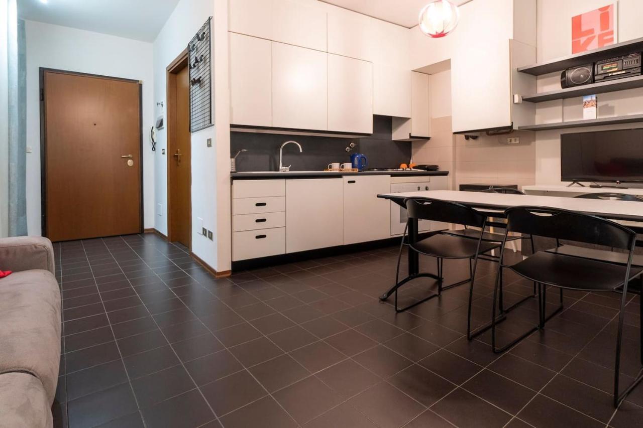 Апартаменты Italianway - Polese 36 B Болонья Экстерьер фото